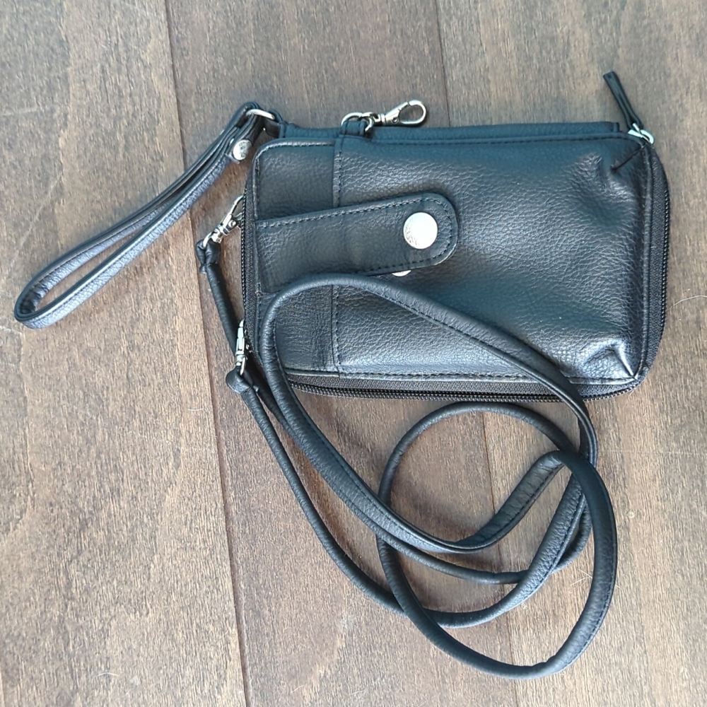 MUNDI Jacqui Vegan Leather RFID Womens Crossbody Cell Phone Purse Holder Wallet